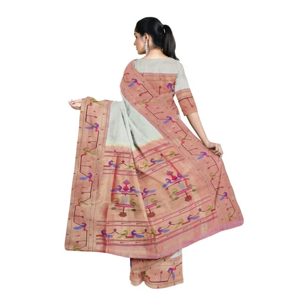 Off White And Reddish Gold Colour Paithani Silk Saree With Beautiful Parrot And Peacock Design - Image 4