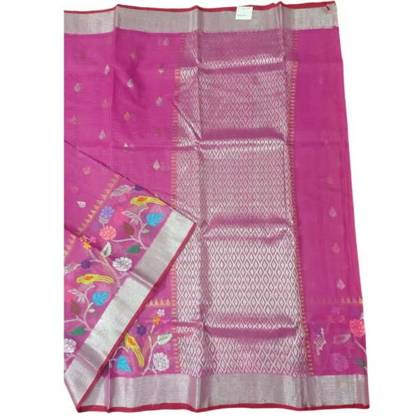 Pink colour zarikota with beautiful floral design - Image 2