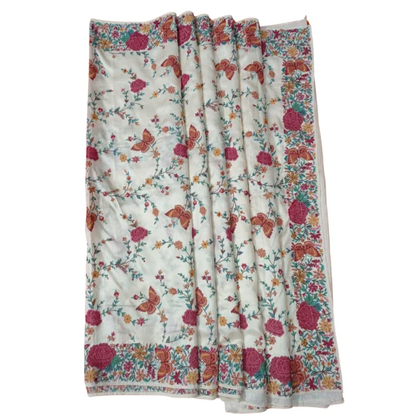 Off white colour tussar silk saree with beautiful machine embroidery - Image 4
