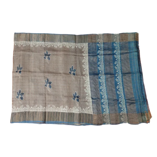 Beige and blue colour tussar silk saree with beautiful floral design - Image 3