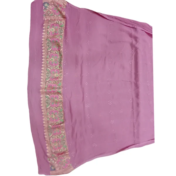 Pink colour bandhani paithani saree with beautiful floral design - Image 5