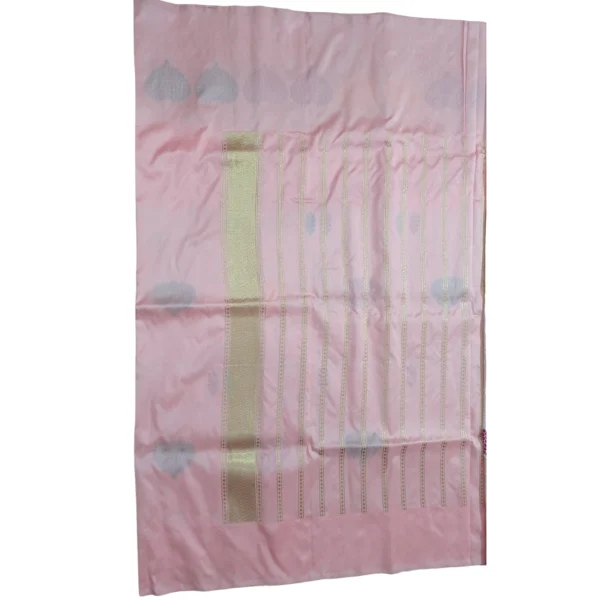 Pink colour banarasi silk saree - Image 5