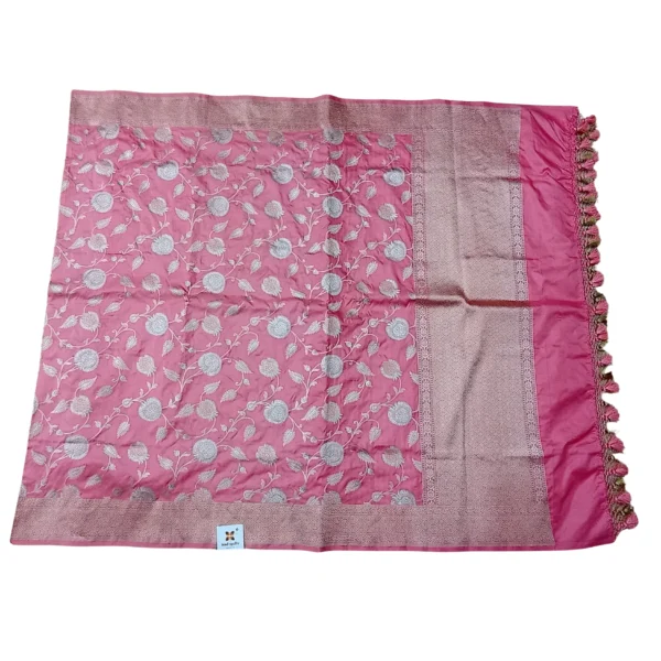 Pink colour banarasi dupatta with beautiful floral design