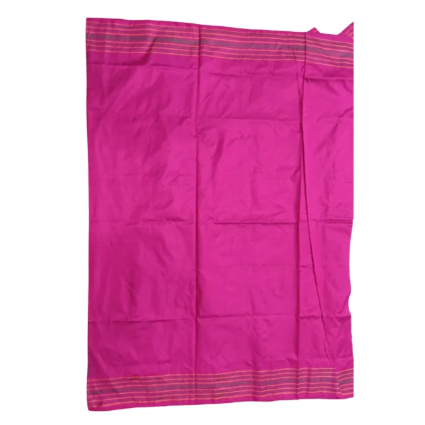 Off white and pink colour pochampally double ikkat silk saree - Image 5