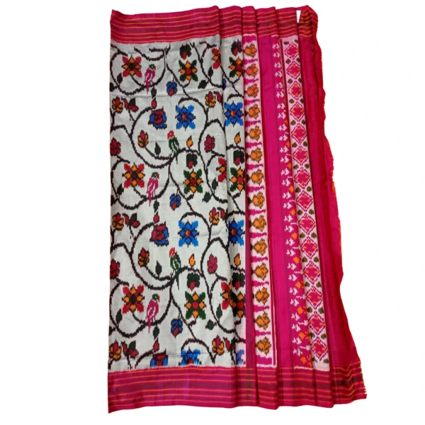 Off white and pink colour pochampally double ikkat silk saree - Image 4